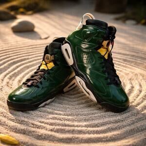 Size 12- Air Jordan 6 Retro Champagne Bottle Green 2013 Pre-Owned 384664-350